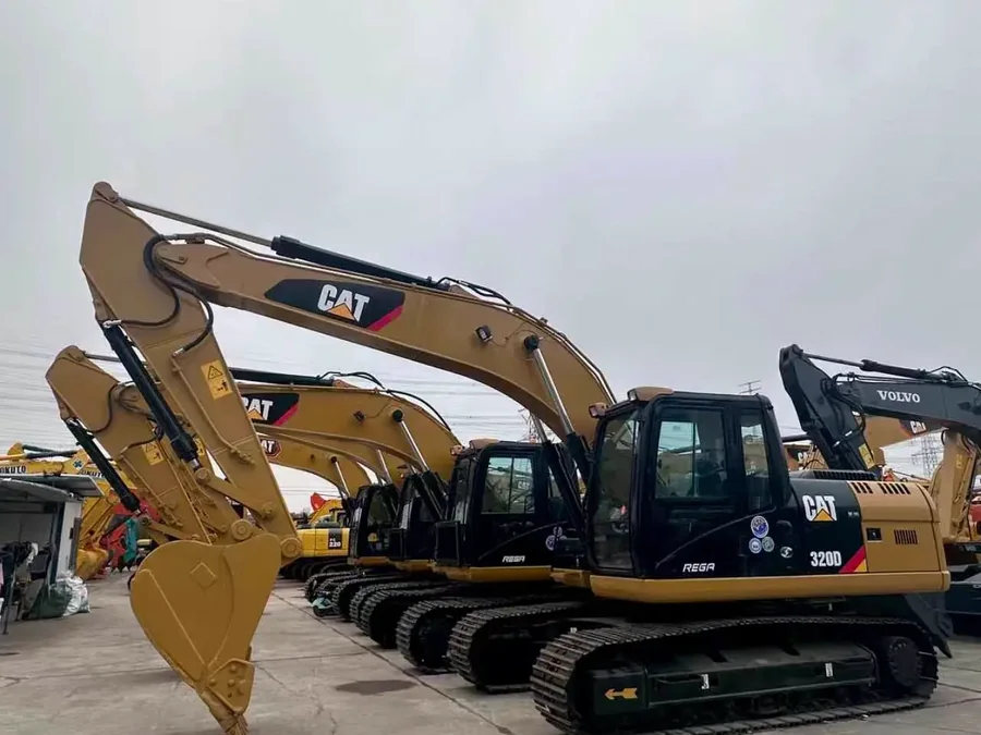 Used excavator full machine walkaround view