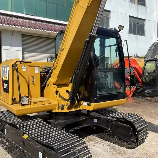 Used CAT 307 midi excavator