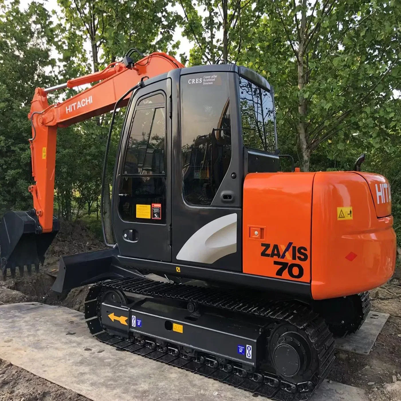 Used Hitachi ZX60 ZX70 midi excavator