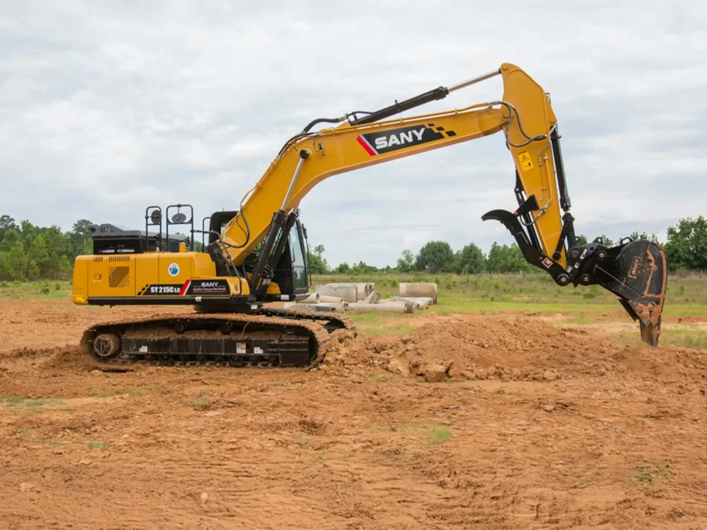 Used SANY SY215 excavator