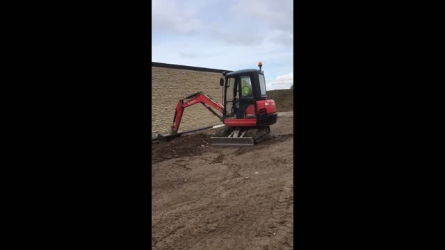Kubota KX61 display video thumbnail